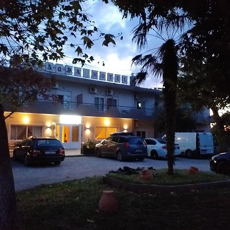 Hotel Isidora Loutros Extérieur photo