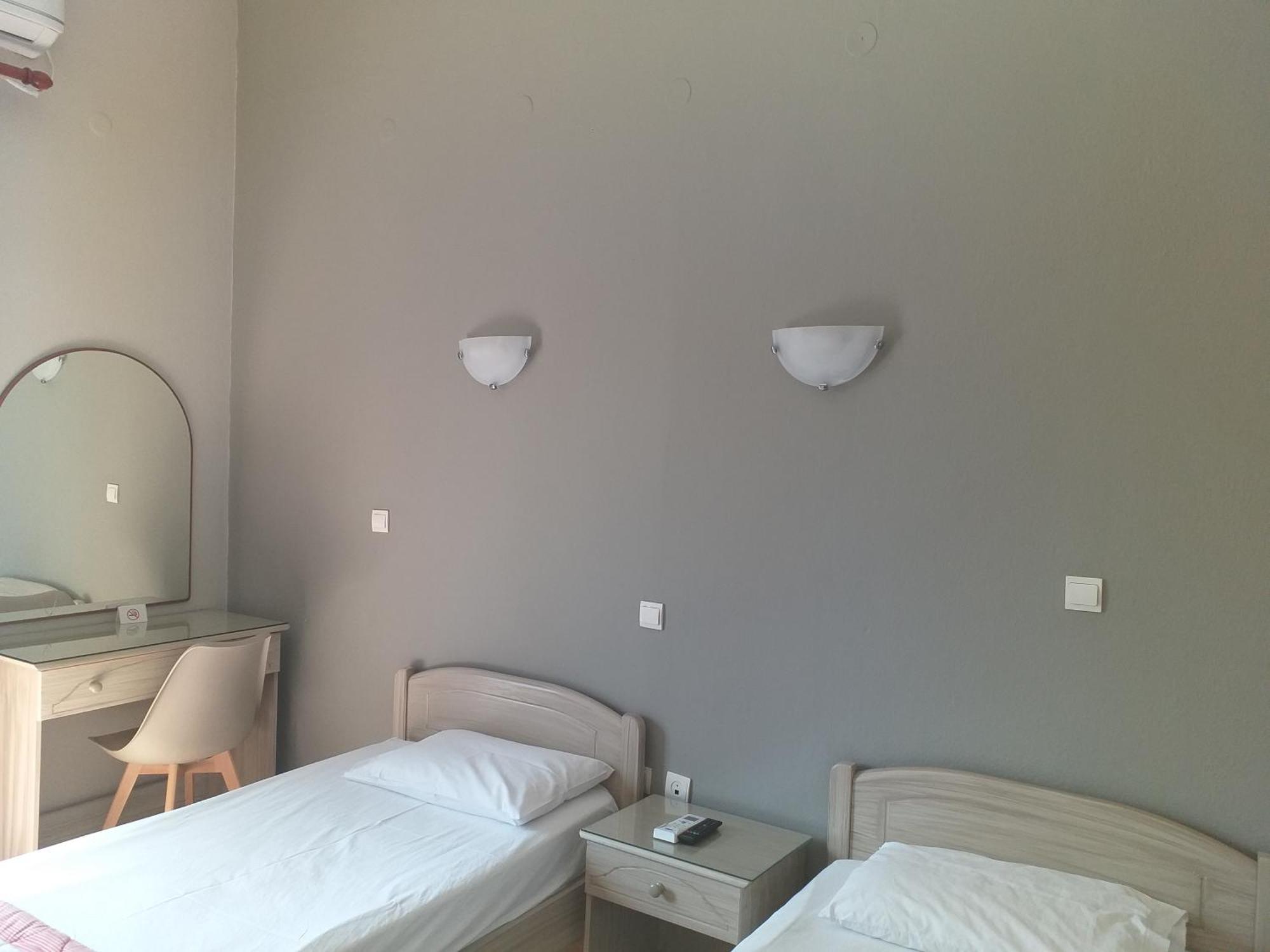 Hotel Isidora Loutros Extérieur photo