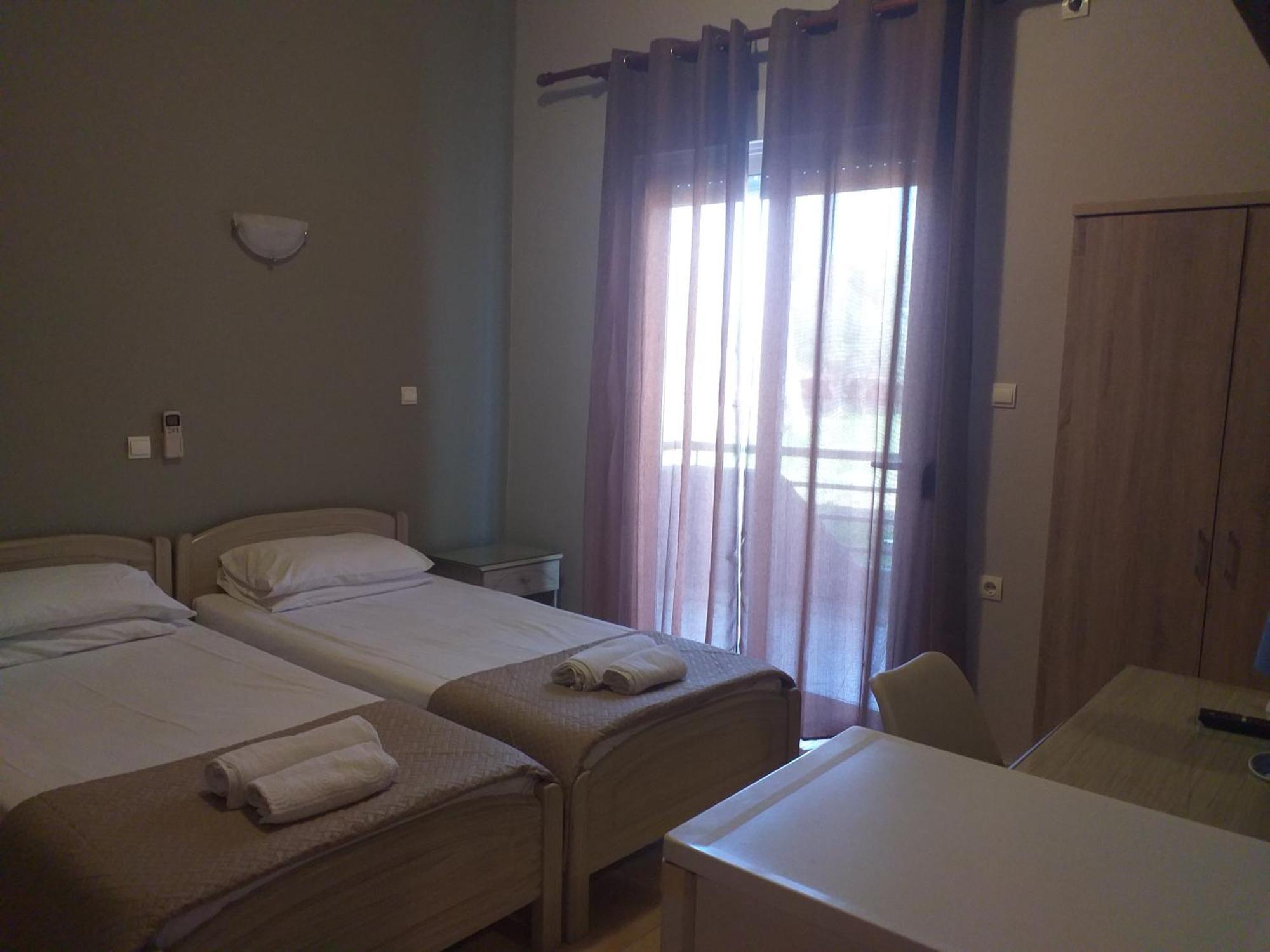 Hotel Isidora Loutros Extérieur photo